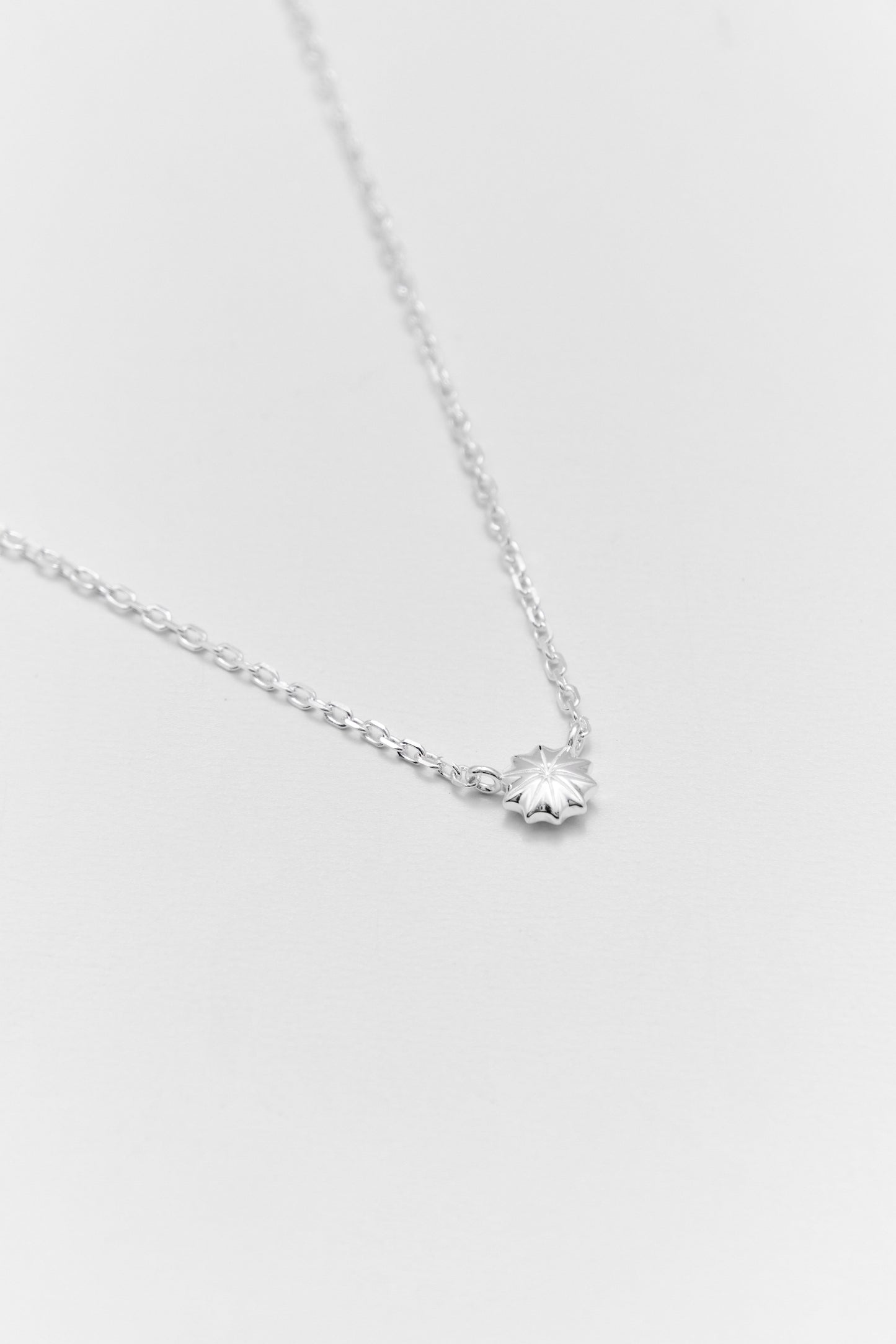 ANPOL 單墜飾項鍊